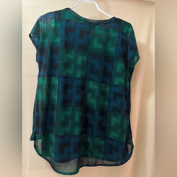 ⚫️ BOGO Green and Blue Dana Buchman Women's Top size small - Picture 7 of 8